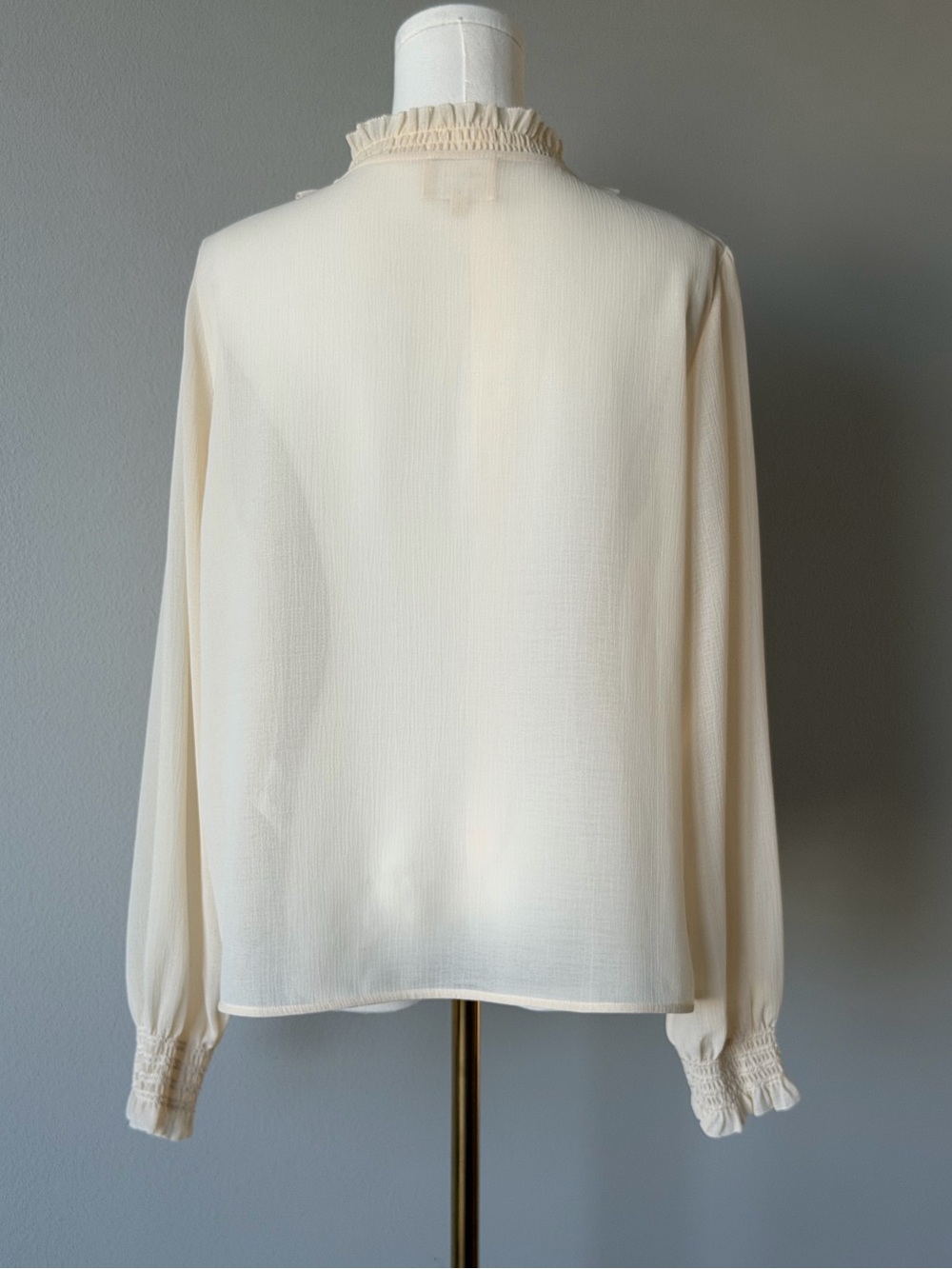 💫 SÉZANE Gasby Victoriana Ruffle Shirt Cream Ecru EU 42 US 10 L - Picture 9 of 15